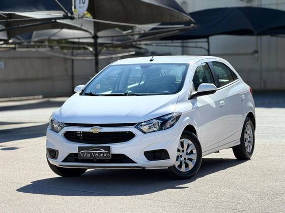 CHEVROLET ONIX 1.0 MPFI LT 8V FLEX 4P MANUAL CHEVROLET ONIX 1.0 MPFI LT 8V FLEX 4P MANUAL